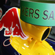 Image for article titled Red Bull Racing 2009 RB5 F1 Car Debuts At Circuito De Jerez, Gets Wings